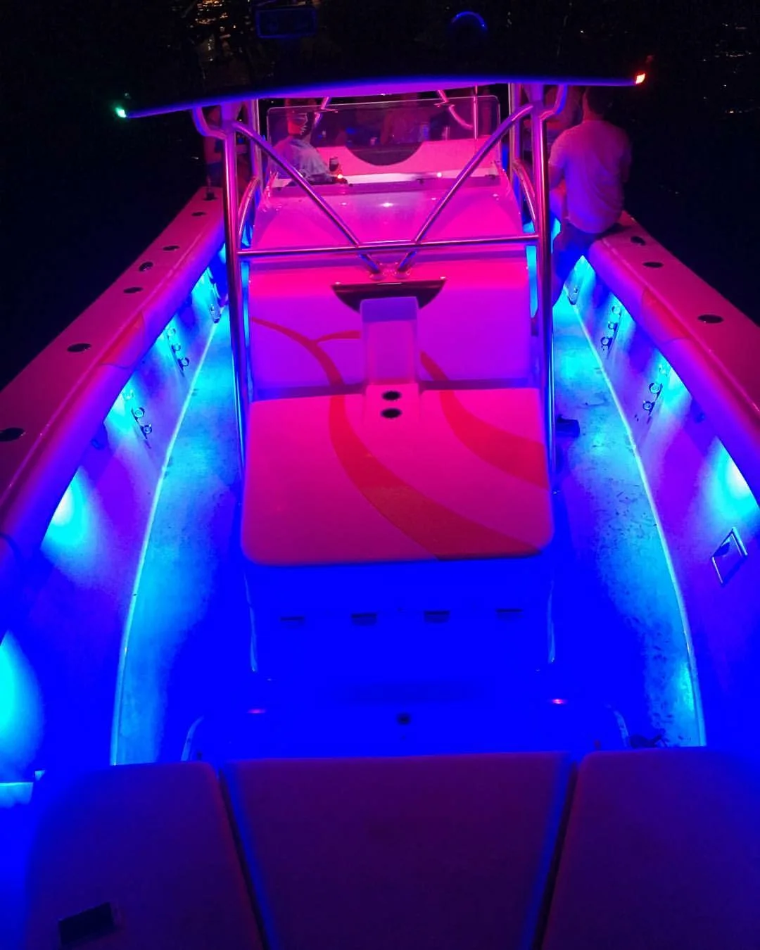 42' CC Reel Serious — cockpit overhead